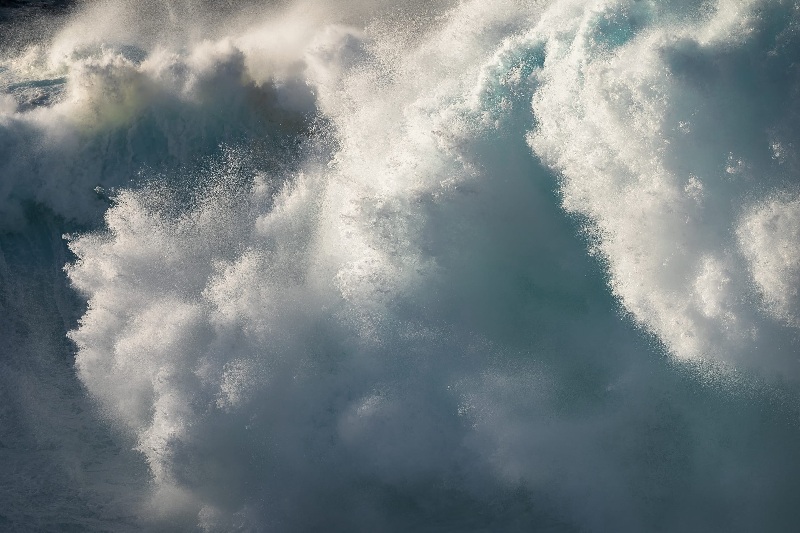 Turquoise ocean wave curling and breaking, Gran Canaria